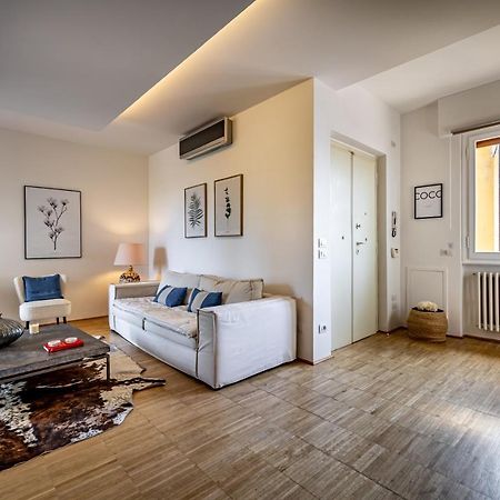 Yid Penthouse On Florence River With Parking Luaran gambar
