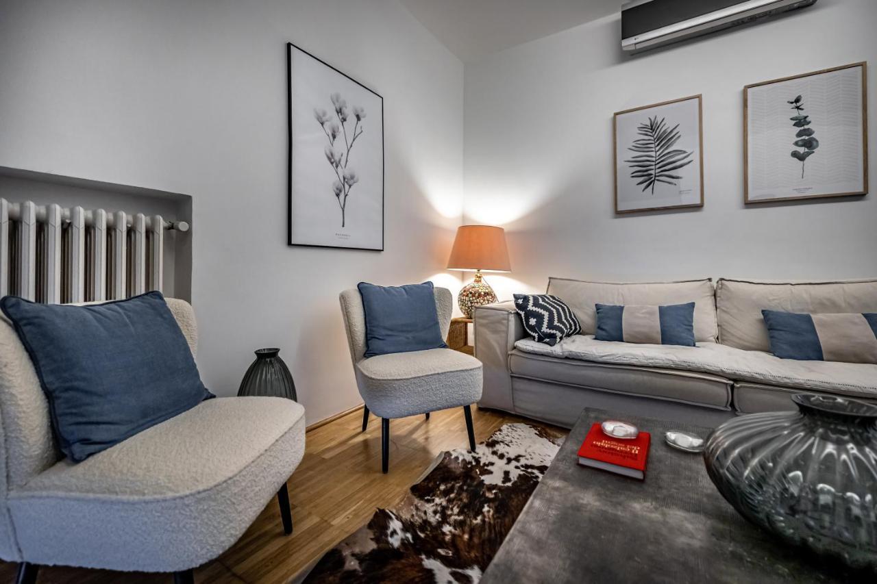 Yid Penthouse On Florence River With Parking Luaran gambar