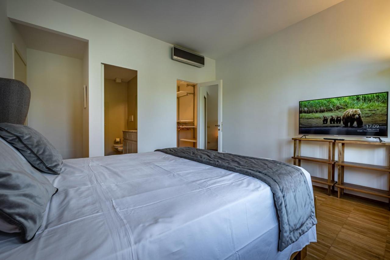 Yid Penthouse On Florence River With Parking Luaran gambar