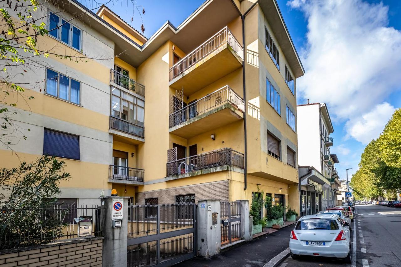 Yid Penthouse On Florence River With Parking Luaran gambar