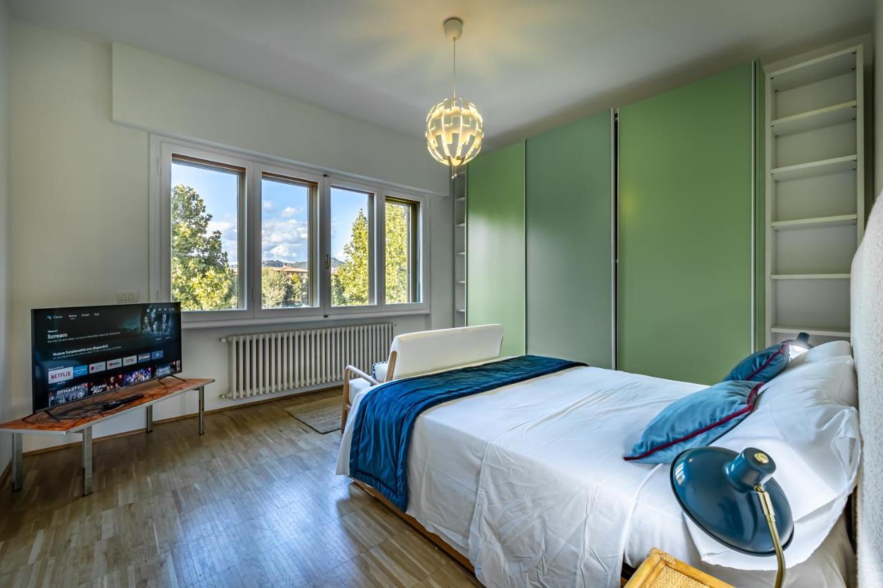 Yid Penthouse On Florence River With Parking Luaran gambar