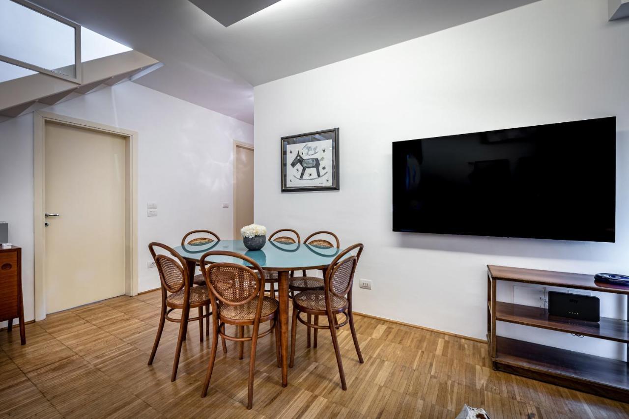Yid Penthouse On Florence River With Parking Luaran gambar