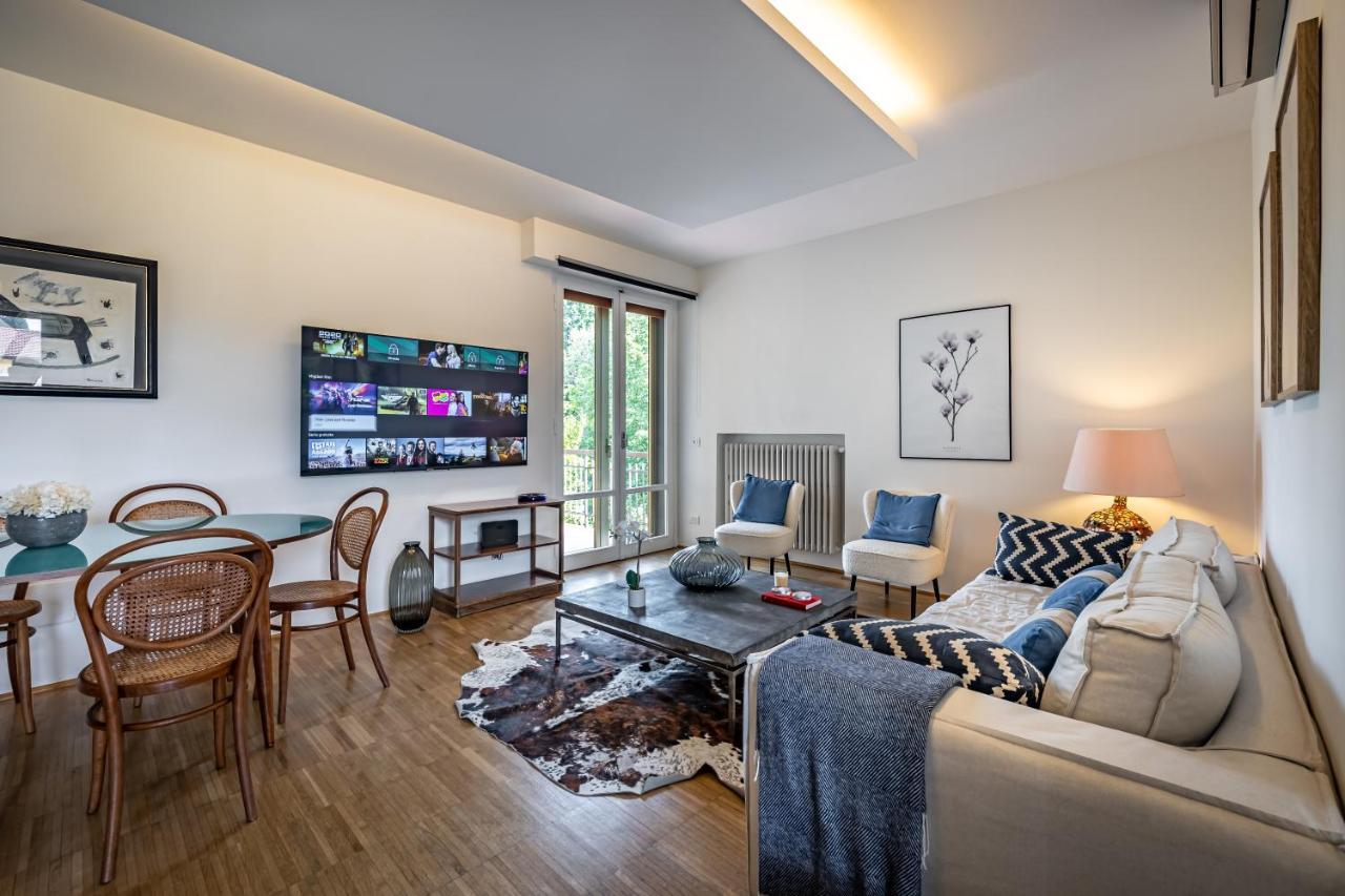 Yid Penthouse On Florence River With Parking Luaran gambar