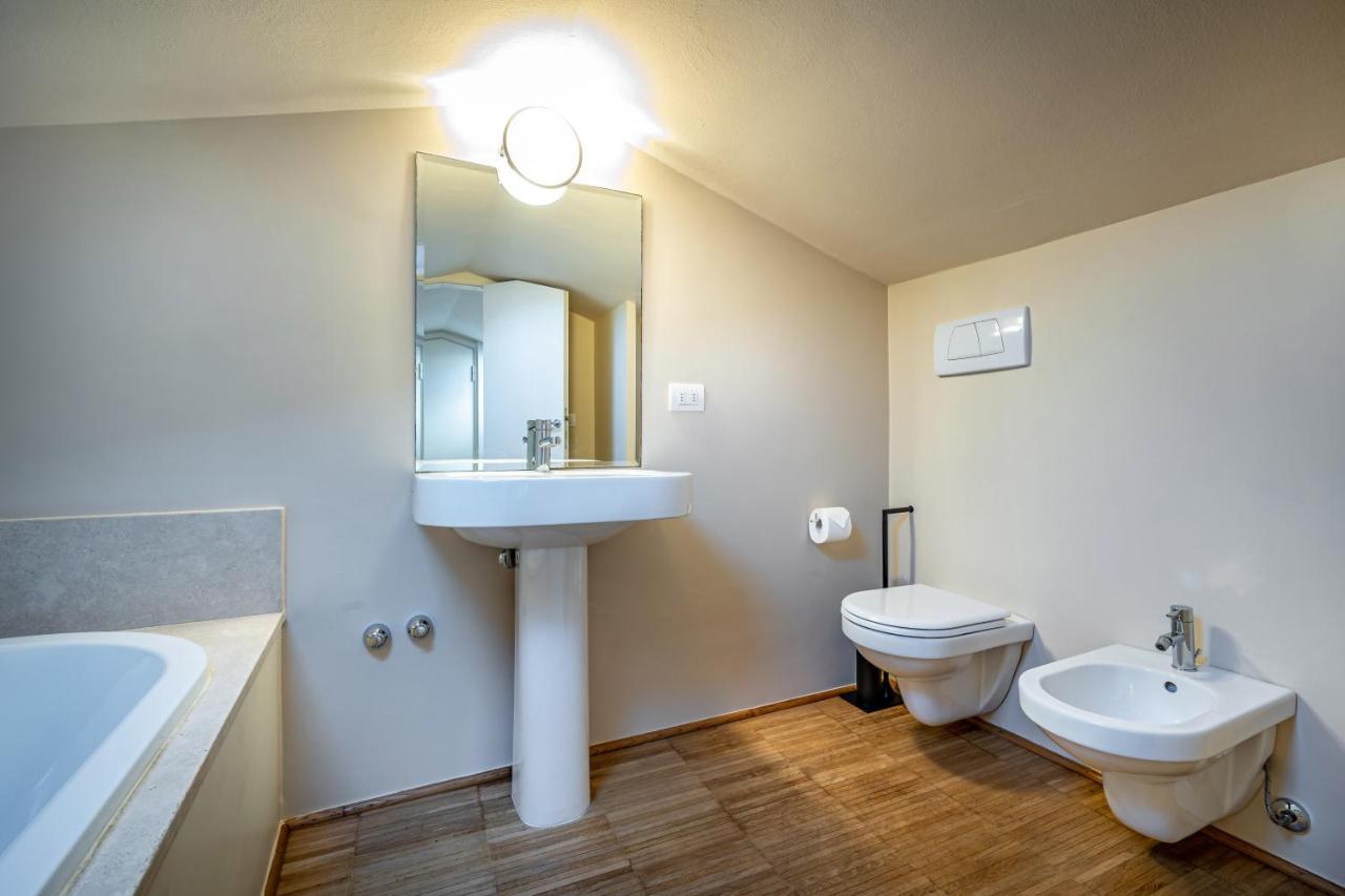 Yid Penthouse On Florence River With Parking Luaran gambar