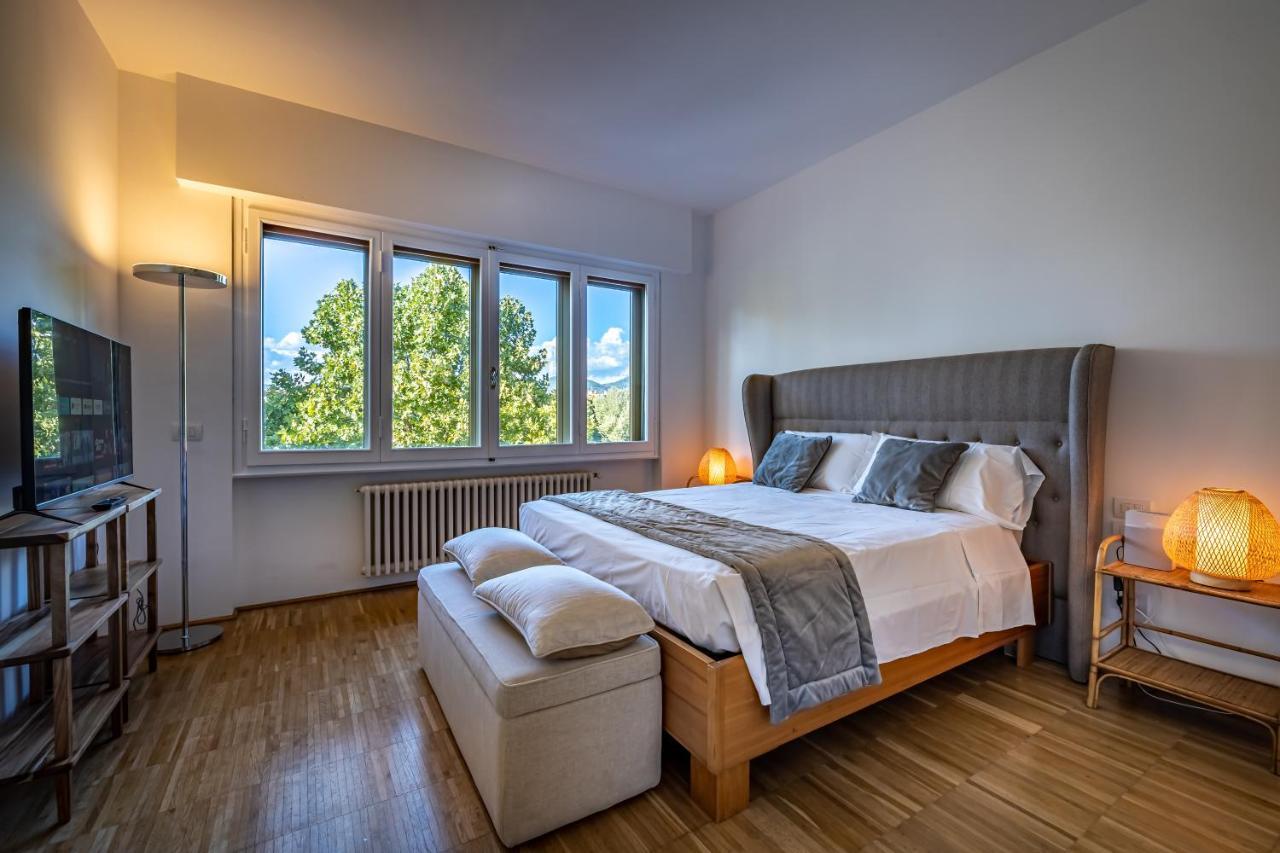 Yid Penthouse On Florence River With Parking Luaran gambar