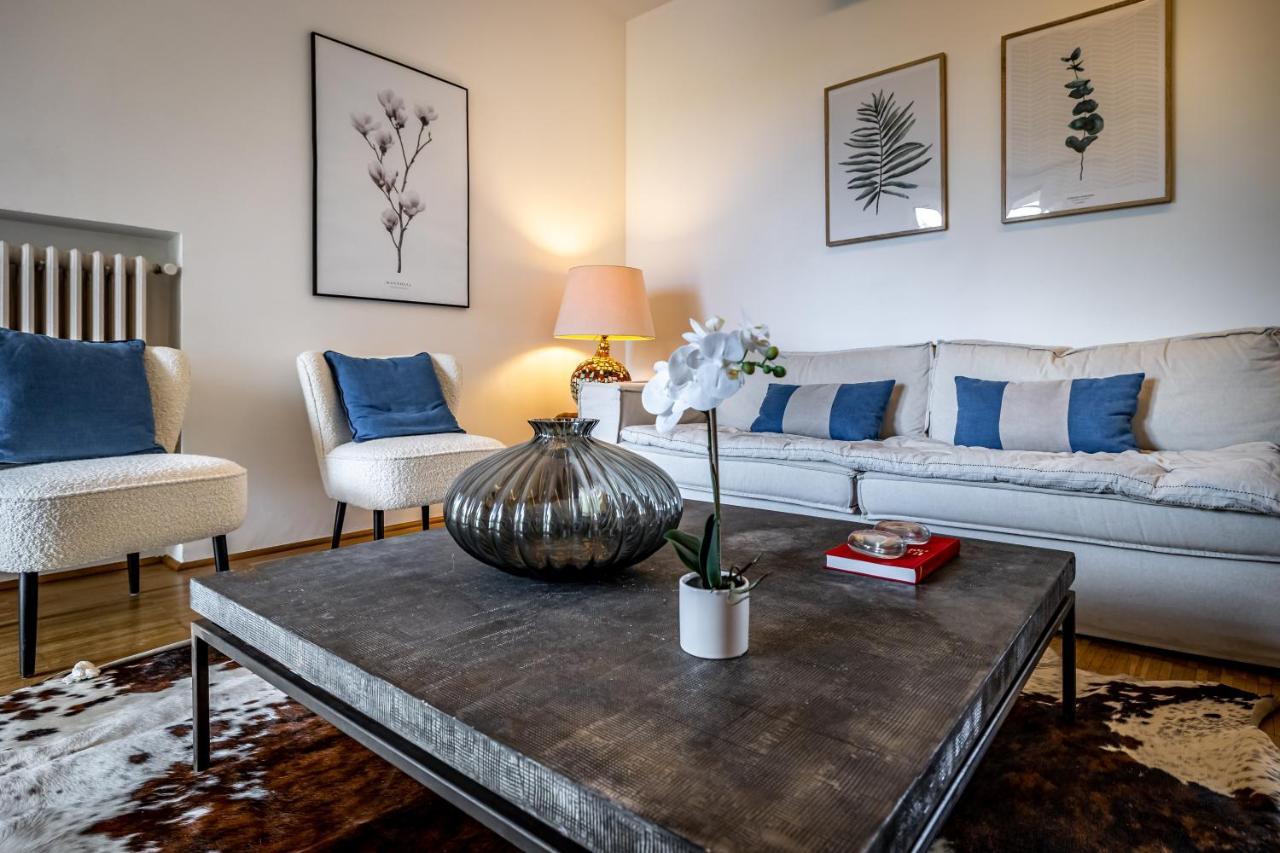 Yid Penthouse On Florence River With Parking Luaran gambar
