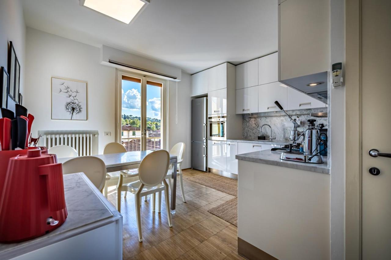 Yid Penthouse On Florence River With Parking Luaran gambar