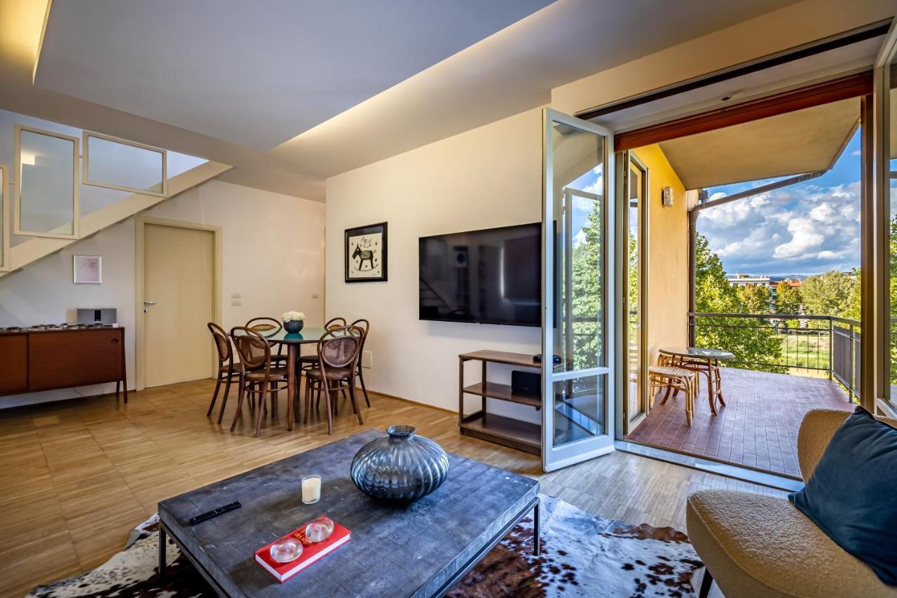Yid Penthouse On Florence River With Parking Luaran gambar